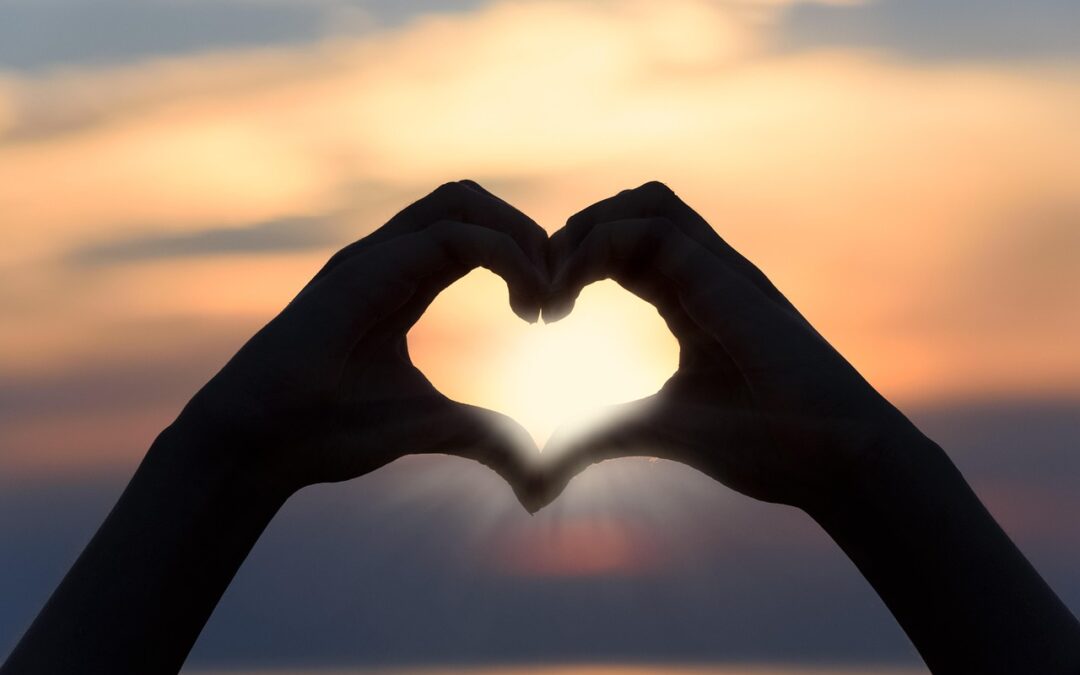 heart, 4k wallpaper 1920x1080, 4k wallpaper, desktop backgrounds, windows wallpaper, sunrise, hands, full hd wallpaper, gesture, hd wallpaper, valentines day, love, sunset, mac wallpaper, shape, wallpaper 4k, sign, nature, silhouette, symbol, summer, laptop wallpaper, cool backgrounds, beautiful wallpaper, wallpaper hd, free background, romantic, romance, valentine's day, feeling, free wallpaper, background
