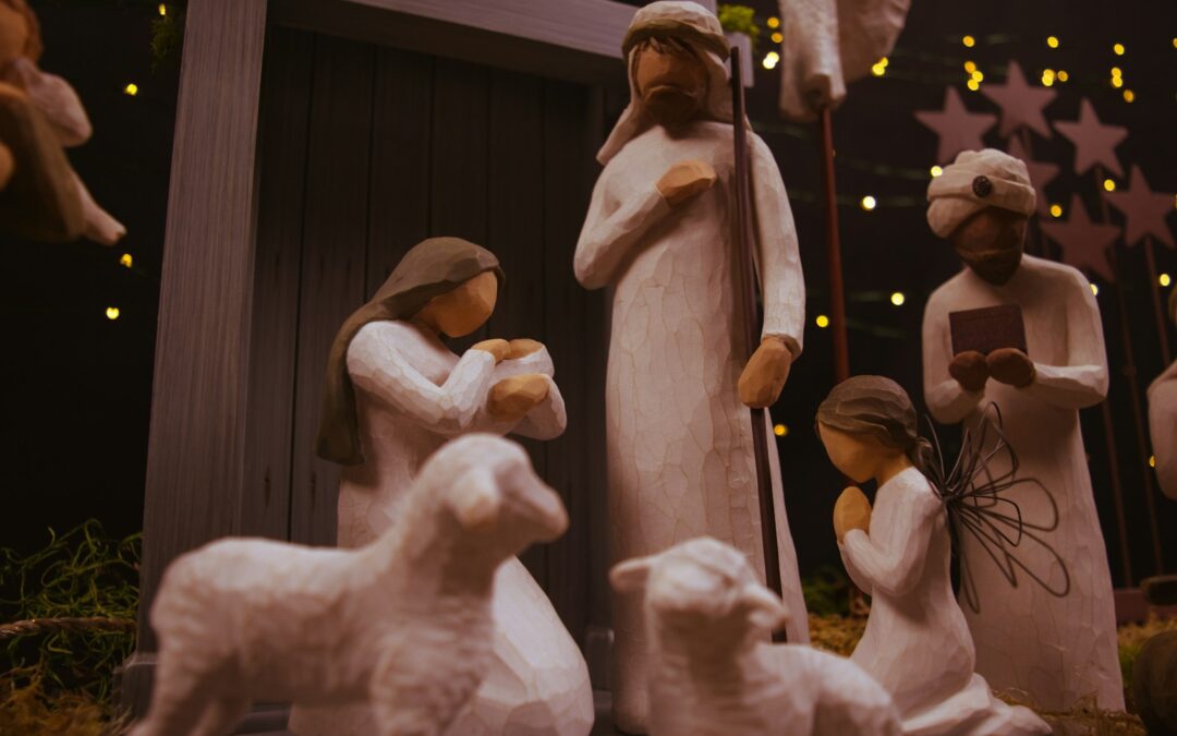 The Nativity set figurine